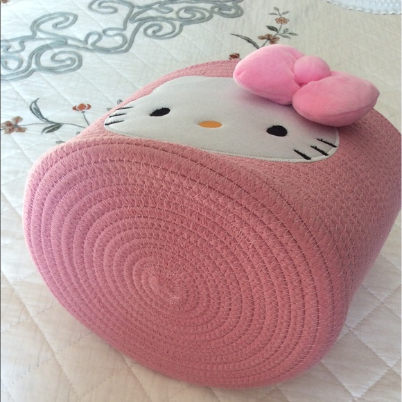 Hello kitty storage bin - Picture 4 of 8